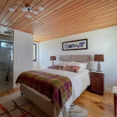 Farm stay Casa Luis Pato Ois do Bairro