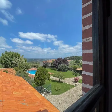 Farm stay Casa Luis Pato Ois do Bairro