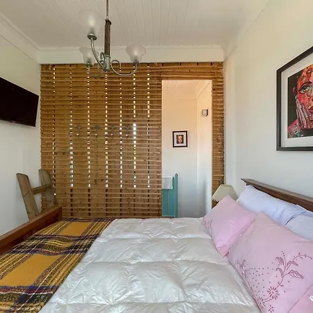 Casa Luis Pato Farm stay Ois do Bairro