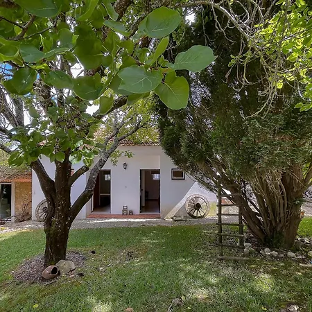 Casa Luis Pato Farm stay *